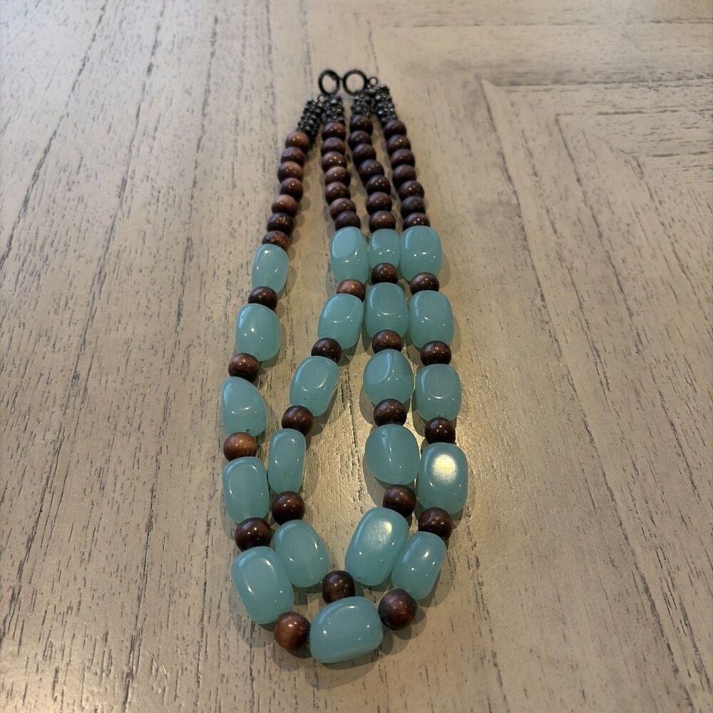Light Blue Stone and Brown Beaded Chunky Necklace W/Metal Accents